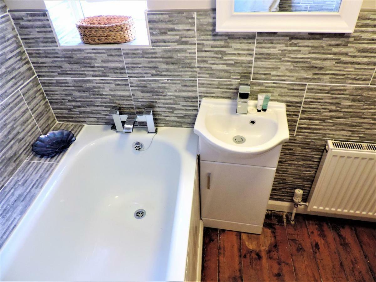 1 Bed Bagshot Pennyhill Accommodation Extérieur photo
